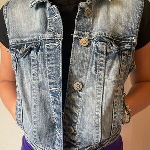 Jean vest